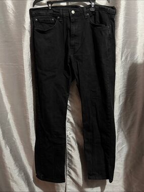 Levi's Men's Black Slim Straight Jeans